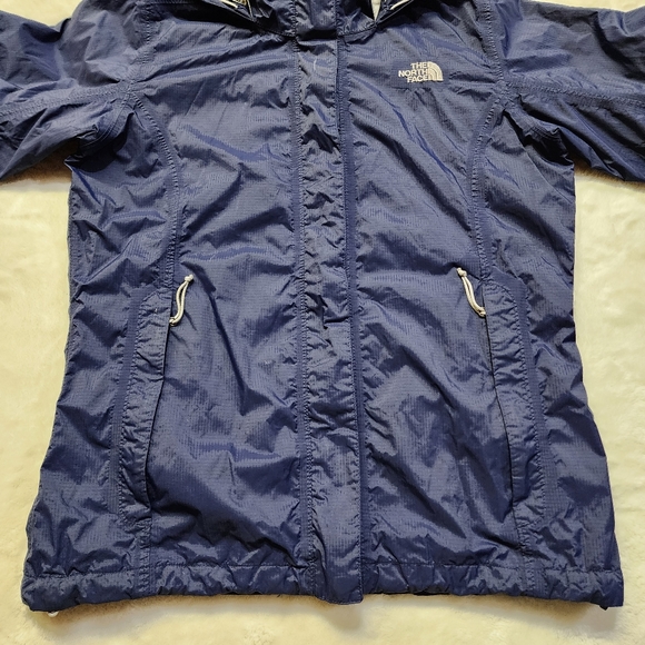 The North Face Women's Navy Blue Full-Zip Hooded Windbreaker Jacket Size Medium - Picture 3 of 12